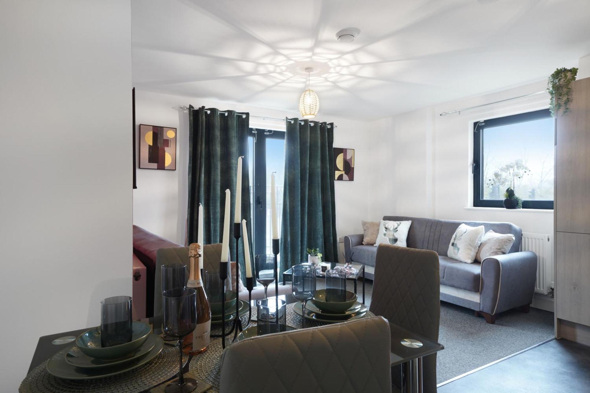 Modern Apartments With Free Parking Near Heathrow Colnbrook Экстерьер фото