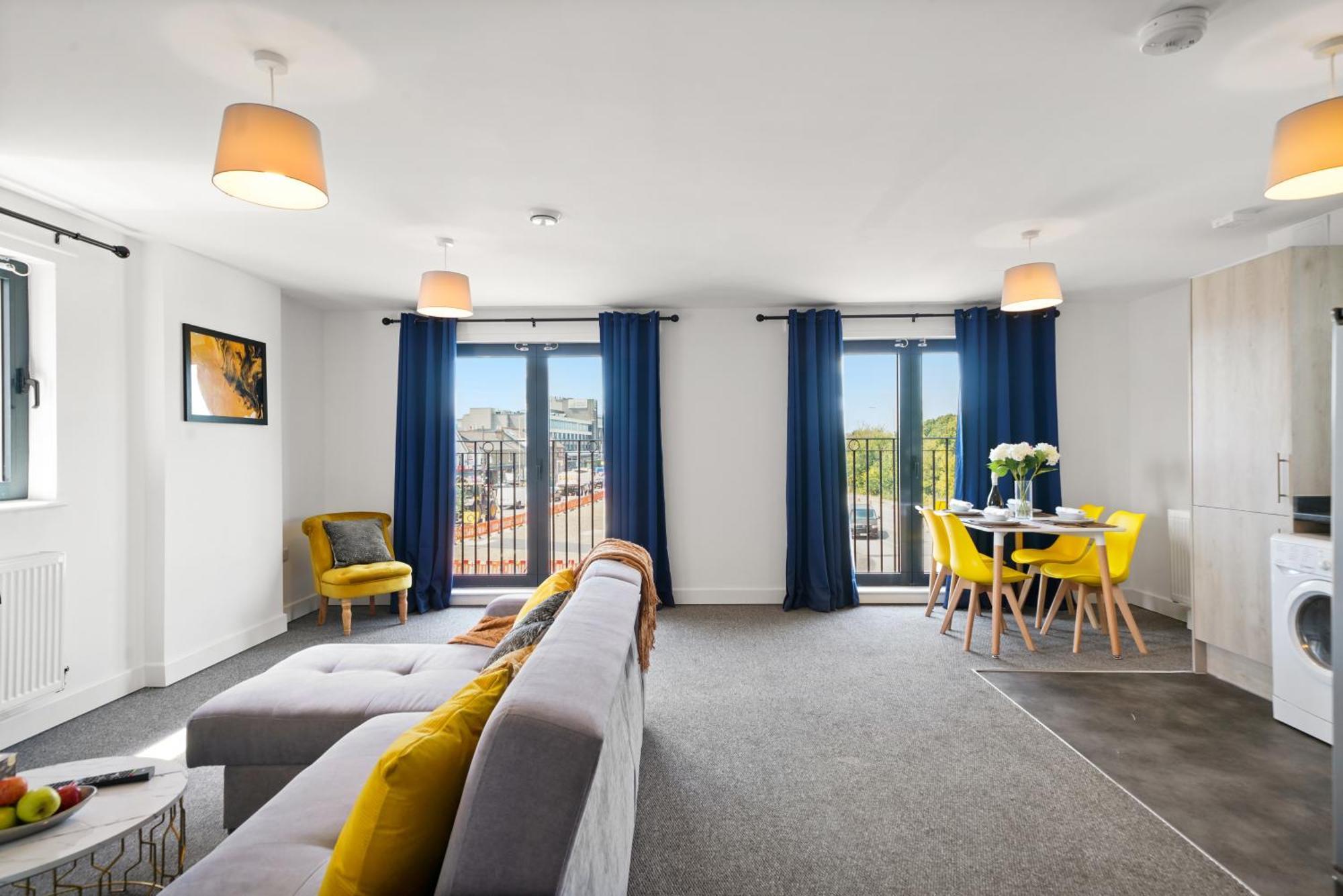 Modern Apartments With Free Parking Near Heathrow Colnbrook Экстерьер фото