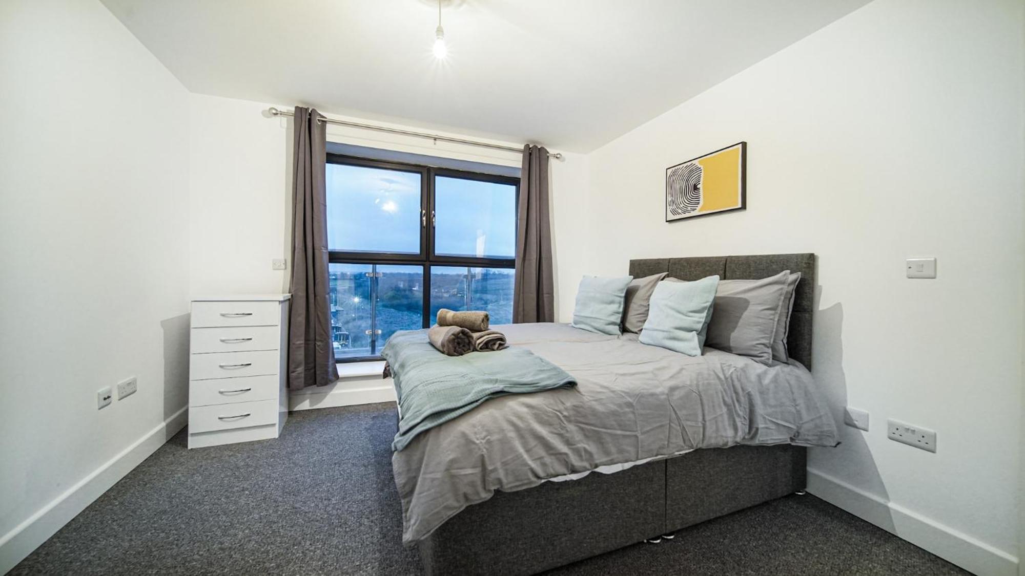Modern Apartments With Free Parking Near Heathrow Colnbrook Экстерьер фото