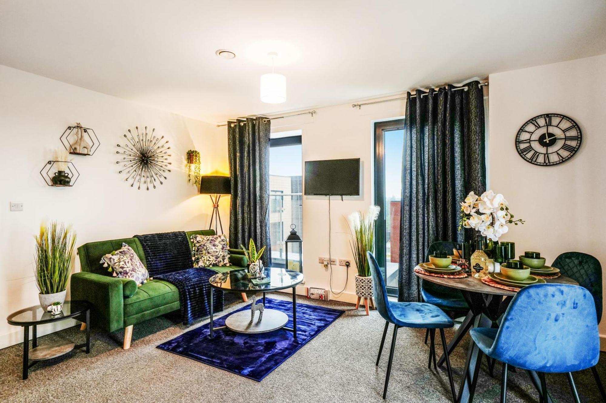 Modern Apartments With Free Parking Near Heathrow Colnbrook Экстерьер фото