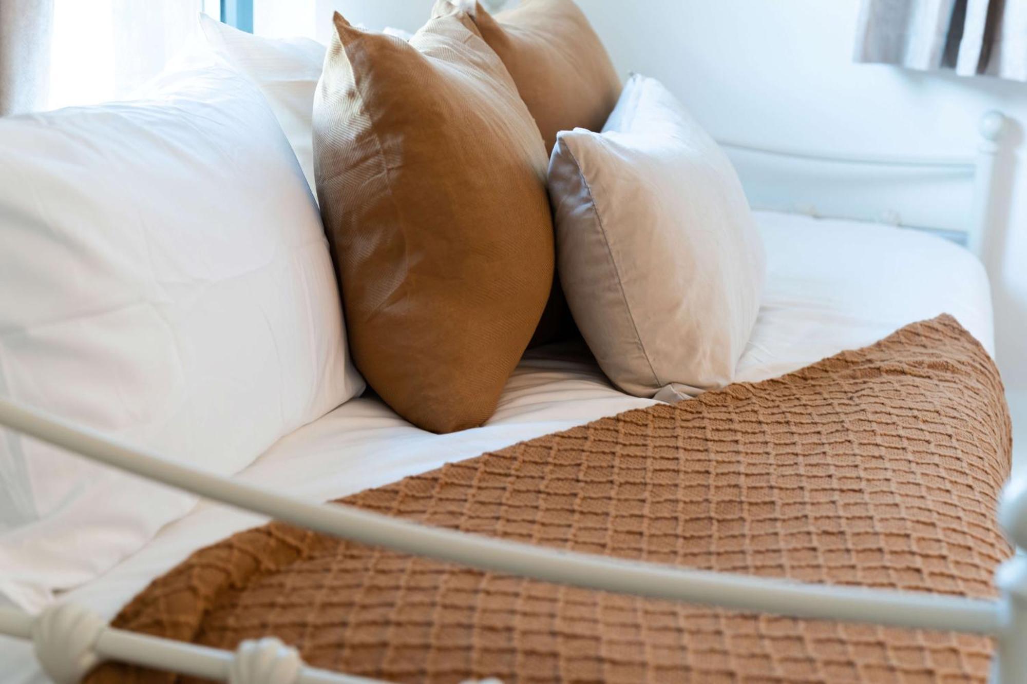 Modern Apartments With Free Parking Near Heathrow Colnbrook Экстерьер фото