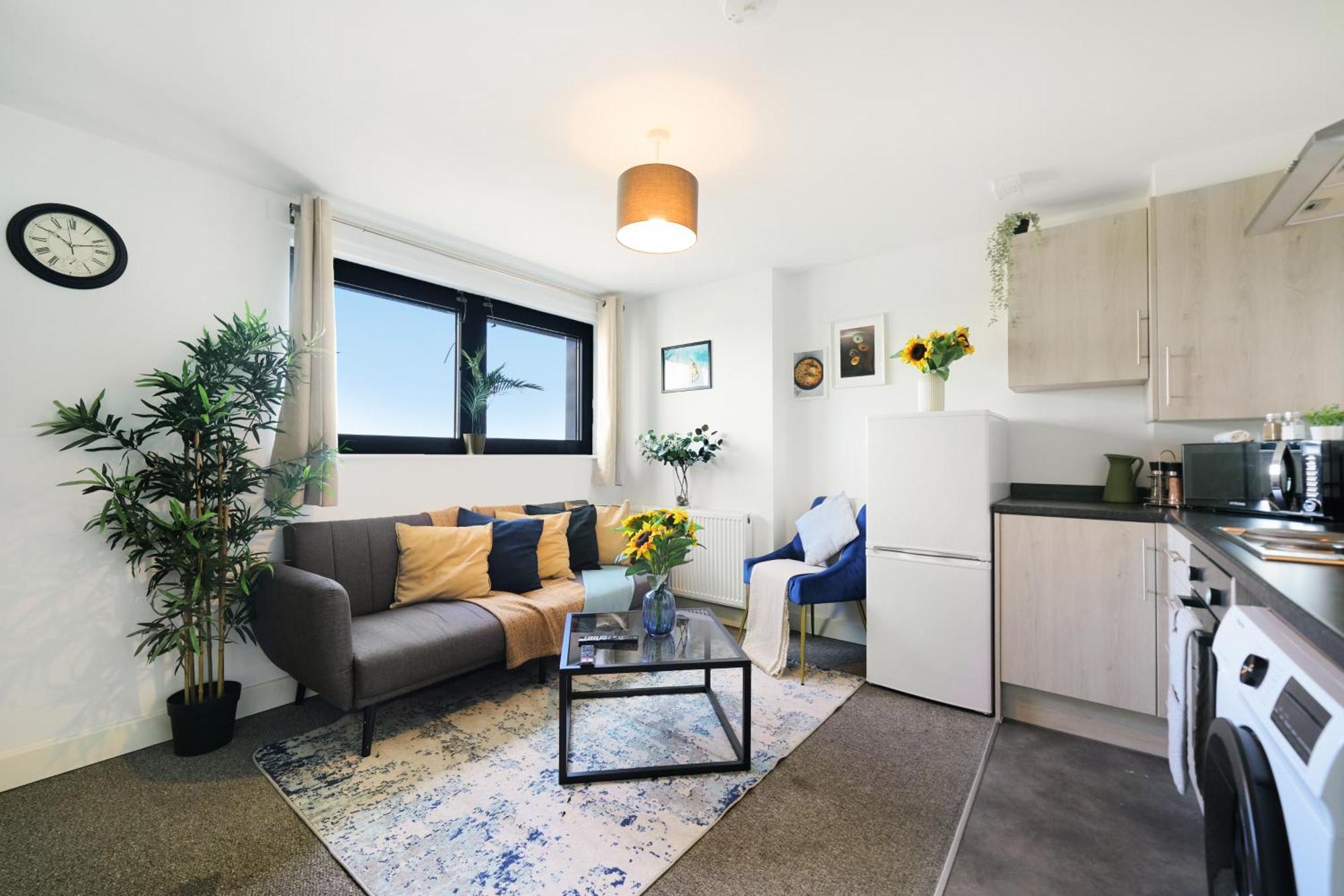 Modern Apartments With Free Parking Near Heathrow Colnbrook Экстерьер фото